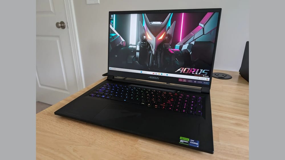 Gigabyte AORUS 17X (2025) im Test: E-Sport-Leistung ohne Kompromisse?