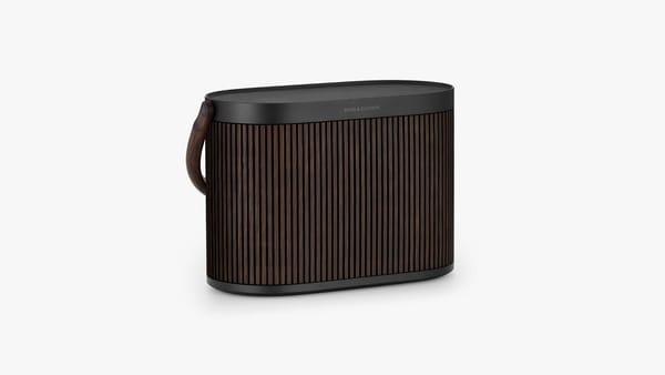 Test: Bang & Olufsen Beosound A5 (2025) – Luxus-Sound für Draußen und Drinnen?
